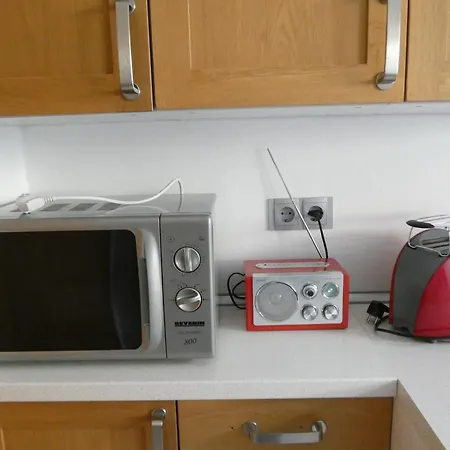 In Berlin-gruenau, Wasser- Und Waldnaehe, Gute Verkehrsanbindung *