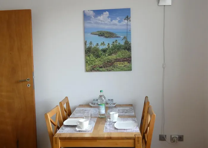 In Berlin-gruenau, Wasser- Und Waldnaehe, Gute Verkehrsanbindung *