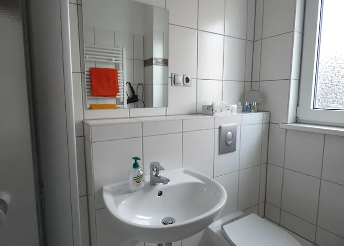 In Berlin-gruenau, Wasser- Und Waldnaehe, Gute Verkehrsanbindung Апартаменты *